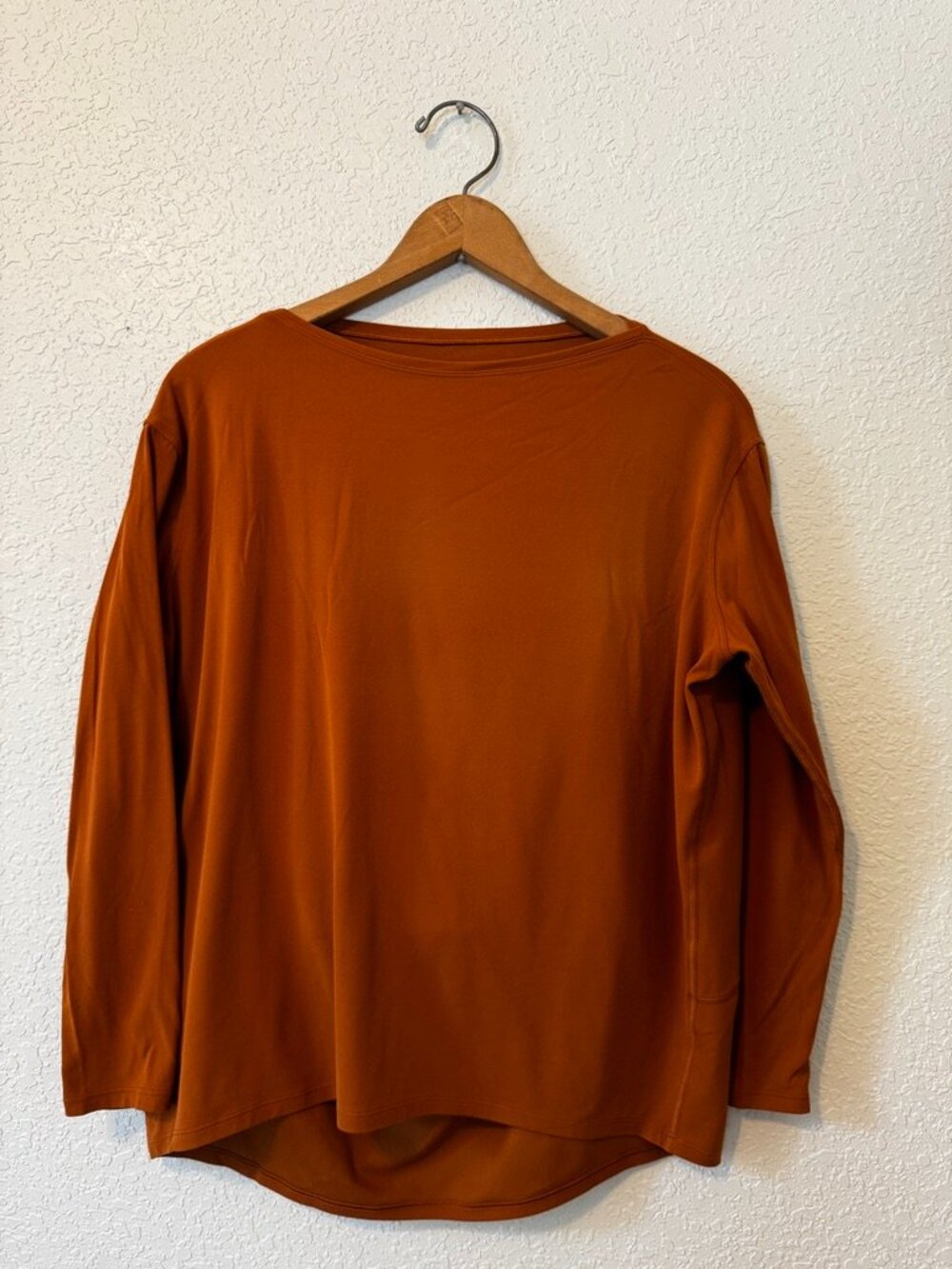 Lululemon Back in Action Long Sleeve Top